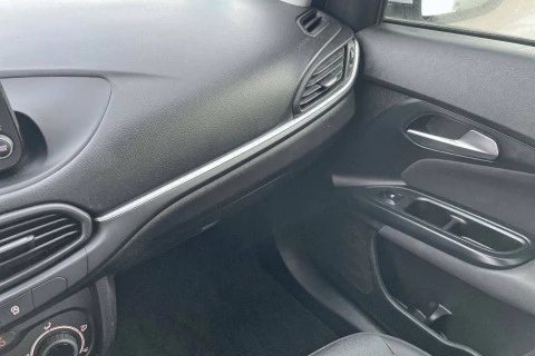 Fiat Tipo 5P 1.3 Multijet 70kW (95CV) Mirror