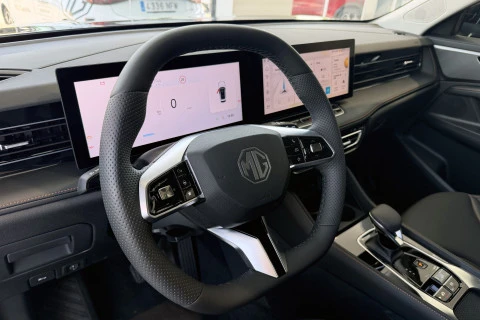 MG HS 1.5 Hybrid+ Luxury