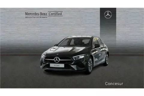 Mercedes-Benz Clase A A 250 e con tecnología híbrida EQ Sedán Mercedes-Benz Clase A A 250 e con tecnología híbrida EQ Sedán