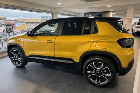 Jeep Avenger BEV 115kW (156CV) Summit