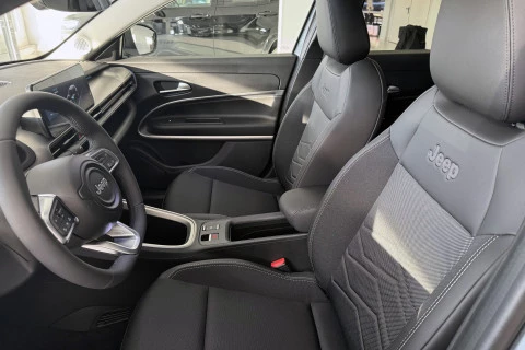 Jeep Avenger BEV 115kW (156CV) Summit