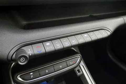 Jeep Avenger BEV 115kW (156CV) Summit