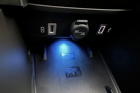 Jeep Avenger BEV 115kW (156CV) Summit