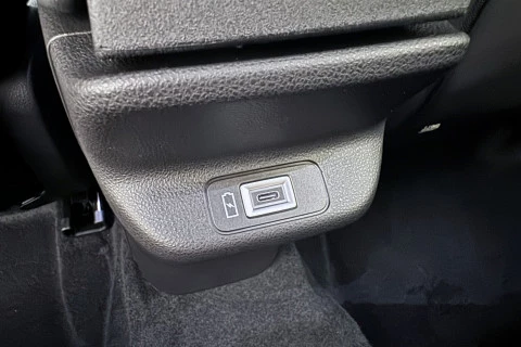 Jeep Avenger BEV 115kW (156CV) Summit