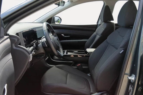Hyundai Tucson 1.6T HEV Klass AT 158 kW (215 CV)