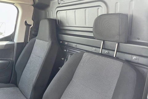 Peugeot Partner Standard 600kg BlueHDi 73kW