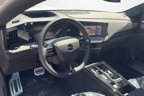 Opel Astra PHEV 1.6T Plug-in Hybrid 165kW/225CV GSe eDCT