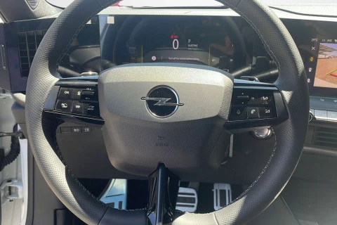 Opel Astra PHEV 1.6T Plug-in Hybrid 165kW/225CV GSe eDCT