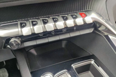 Peugeot 3008 1.5 BlueHDi 96kW S&S Allure Pack EAT8