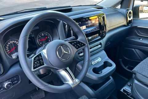 Mercedes-Benz Vito 114CDI AT 100kW Tourer Select Larga