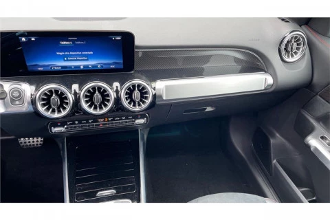 Mercedes-Benz GLB GLB 200 d 4MATIC