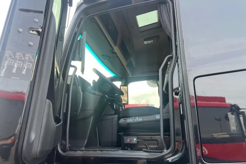 Mercedes-Benz Actros 2553 L BDF