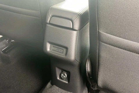 Citroën C3 Aircross Hybrid 145 ë-DCS6 MAX