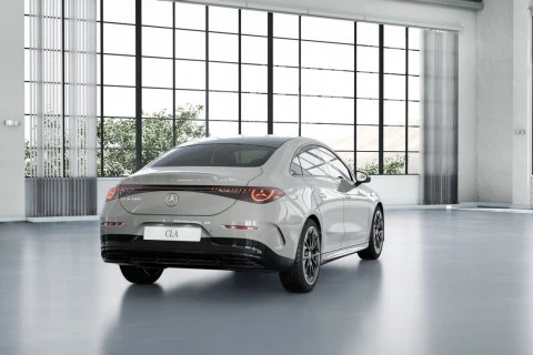 Mercedes-Benz CLA CLA 180 con tecnología híbrida