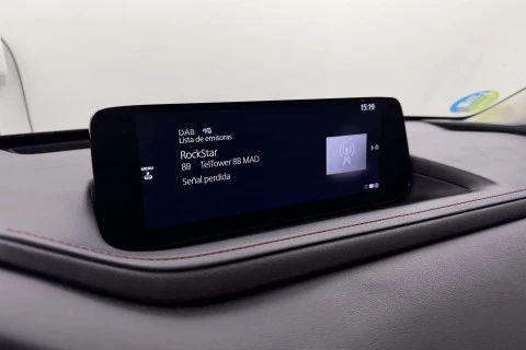 Mazda CX-30 e-SKYACTIV G Homura