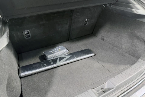 Mazda CX-30 e-SKYACTIV G Homura