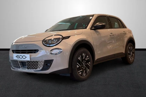 Fiat 600 600e Pop 54kwh 115kw (156cv)