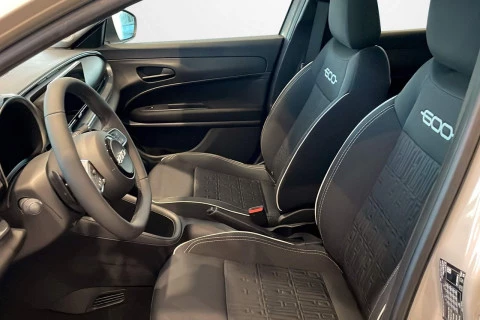 Fiat 600 600e Pop 54kwh 115kw (156cv)