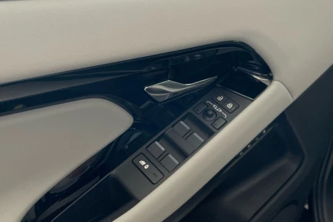 Land Rover Range Rover Evoque P300e PHEV I3 S 4WD Auto 198 kW (269 CV)