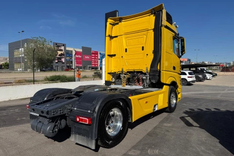 Mercedes-Benz Actros 1858 LS