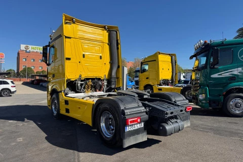Mercedes-Benz Actros 1858 LS