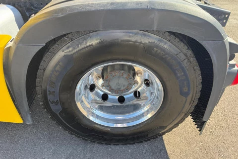 Mercedes-Benz Actros 1858 LS