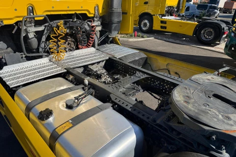 Mercedes-Benz Actros 1858 LS