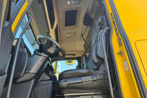 Mercedes-Benz Actros 1858 LS