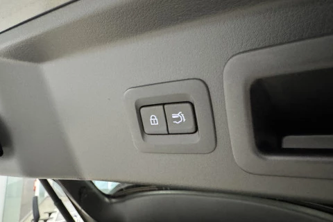 Mazda CX-30 e-SKYACTIV G AT Homura