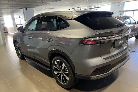 MG HS 1.5T PLUG IN HYBRID LUXURY