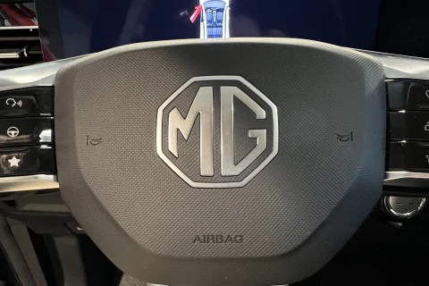 MG HS 1.5T PLUG IN HYBRID LUXURY