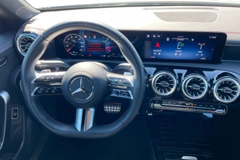 Mercedes-Benz CLA CLA 200