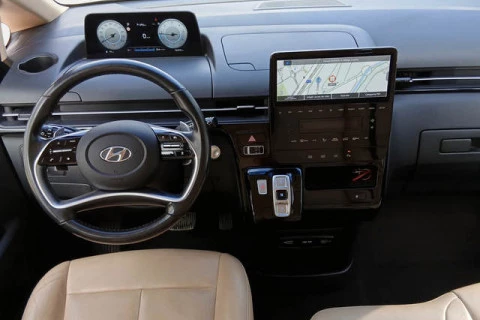 Hyundai Staria 2.2 CRDI Tecno 9S Auto 130 kW (177 CV)