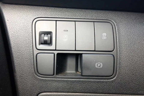 Hyundai Staria 2.2 CRDI Tecno 9S Auto 130 kW (177 CV)