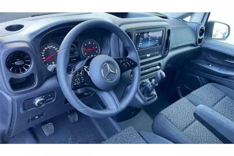 Mercedes-Benz Vito 110CDI 75kW furgón Pro larga