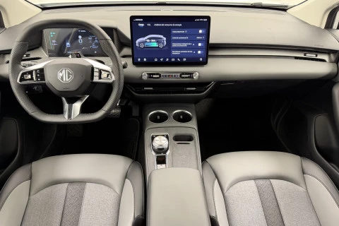 MG4 64kWh Luxury