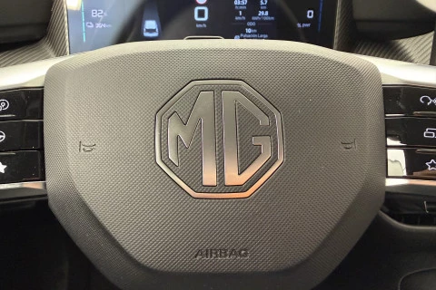 MG4 64kWh Luxury