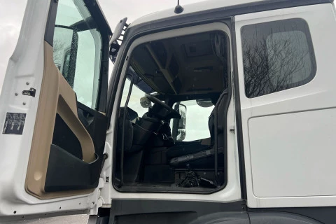 Mercedes-Benz Actros 1848 LS HAD