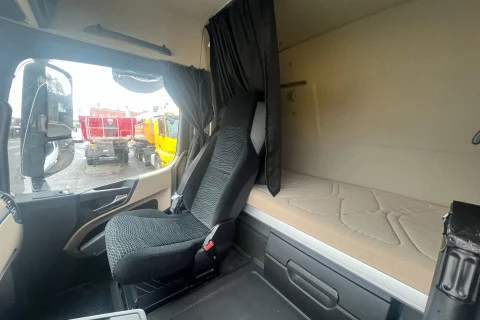 Mercedes-Benz Actros 1848 LS HAD