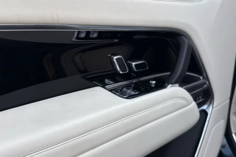 Land Rover Range Rover 3.0D I6 MHEV SE AWD Auto 221 kW (300 CV)