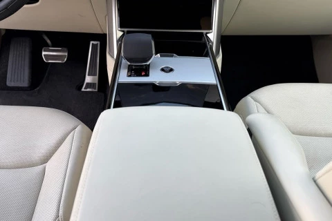 Land Rover Range Rover 3.0D I6 MHEV SE AWD Auto 221 kW (300 CV)