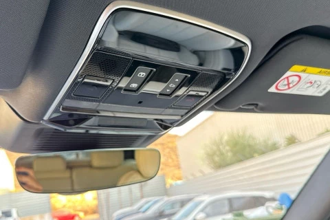 Land Rover Range Rover 3.0D I6 MHEV SE AWD Auto 221 kW (300 CV)