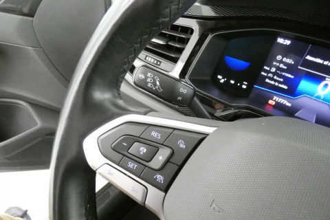 Volkswagen Taigo   1.0 TSI Life 81kW