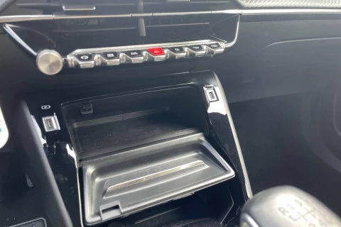 Peugeot 2008 Allure Puretech 130 S&S BVM6