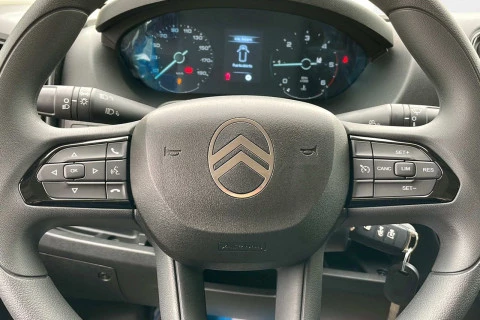 Citroën Jumper Furgón 3.5 L3H2 Diésel 140 CV Manual