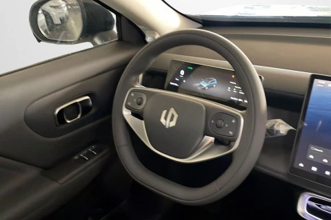 Leapmotor B10 B10 REEV 18.8 kWh Design Auto