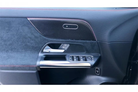 Mercedes-Benz GLA GLA 200 D