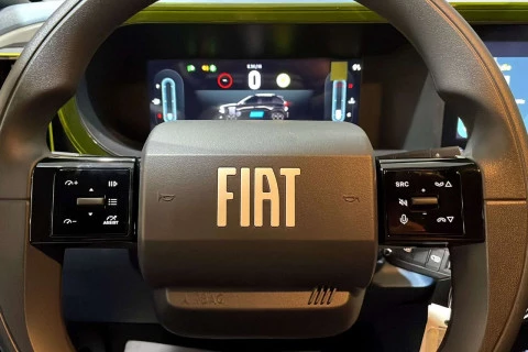 Fiat Grande Panda ICON 74kW (100cv)