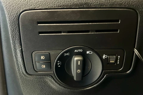 Mercedes-Benz eVito 111 Furgon largo