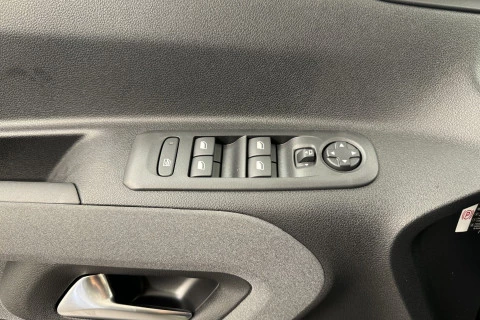 Peugeot Rifter Rifter Allure BlueHDi 100